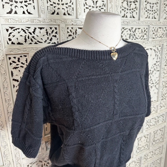 Vintage JH Collectibles Black Cable Knit Chunky Boat Neck Short Sleeve Sweater - Picture 2 of 6